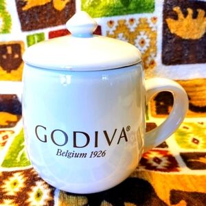Godiva 16 Oz. White Ceramic Mug With Lid